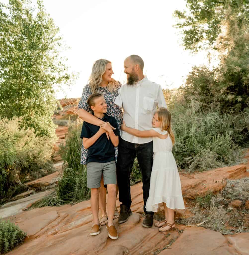 Professional Photo of Daniel Richie and his family